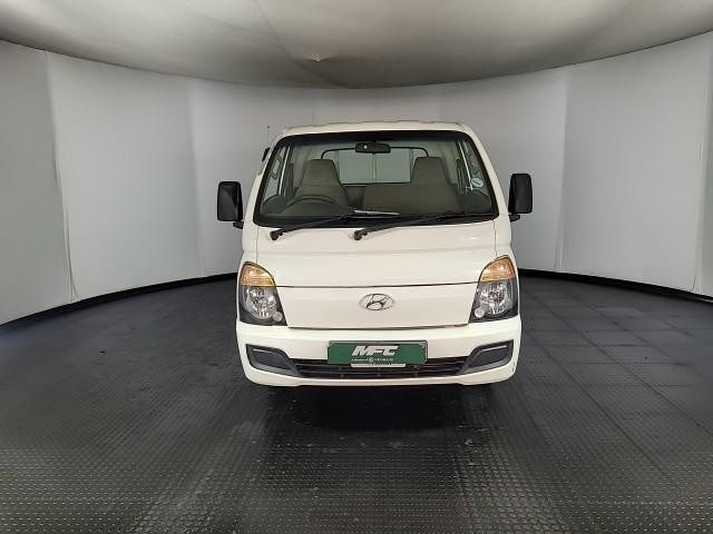 BUY HYUNDAI H100 2.6D F/C D/S 2016 DROPSIDE, NedbankMFC